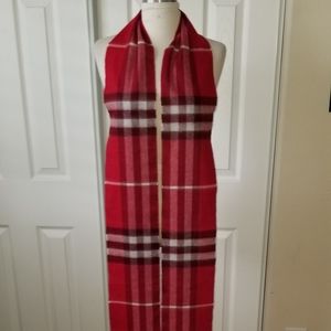Burberry 💯% Cashmere Skinny Scarf!💖